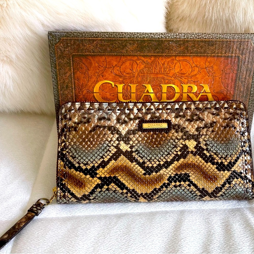 Cuadra Brown Genuino Python Leather Luxurious Women’s Large Wallet